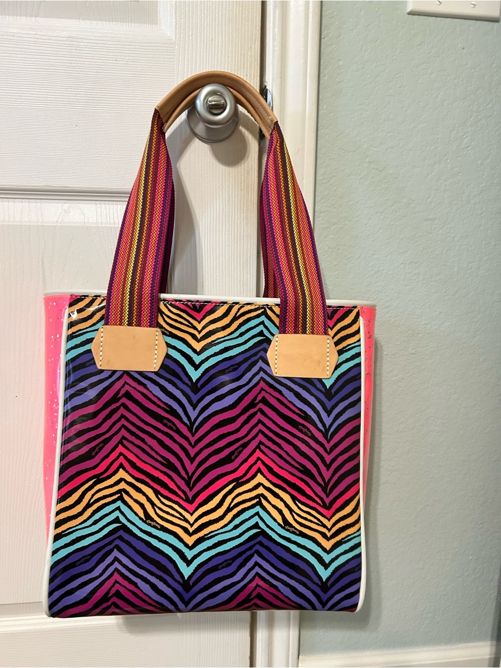 Consuela Vanessa classic tote pink zebra - Picture 2 of 10